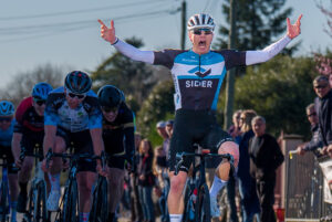 Matteo_Victoire_Route